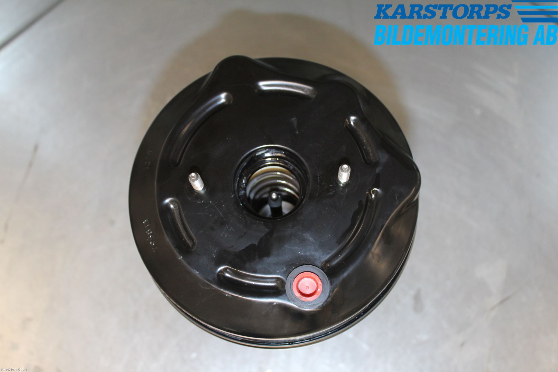 BMW 3 F30/F31/F80 12-19 Bromsservo