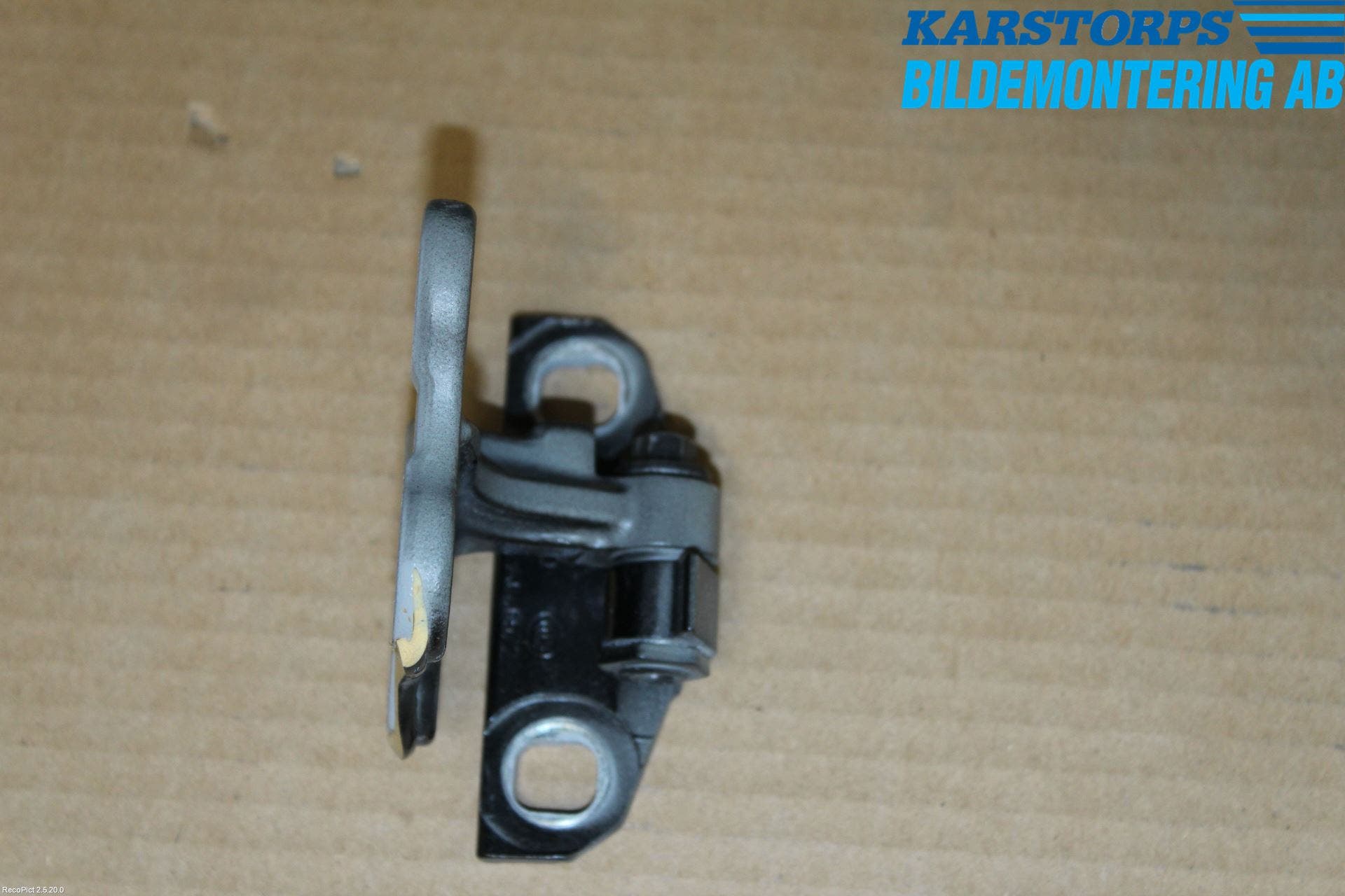 Volvo V60 11-13 Dörrgångjärn