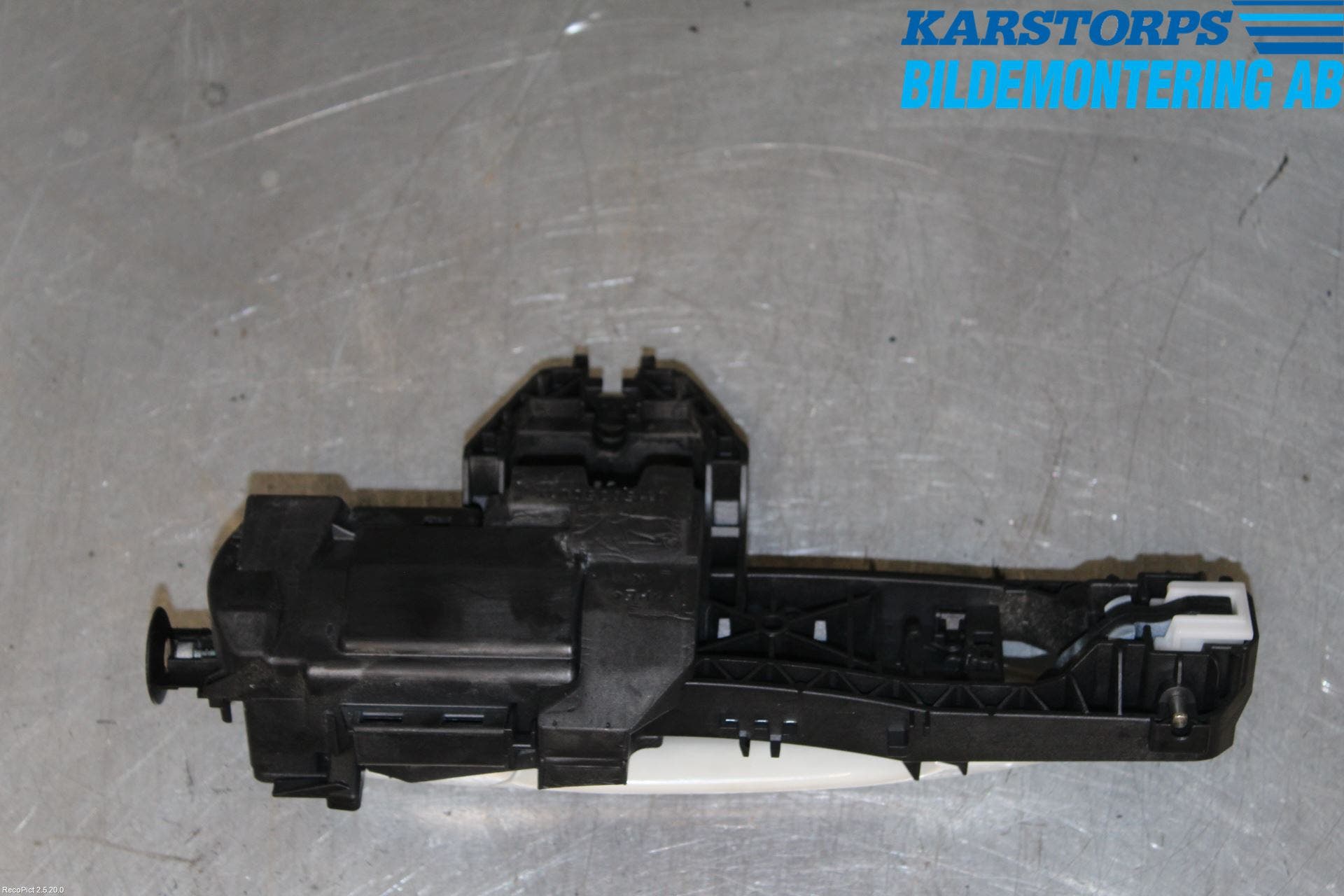 Mercedes-Benz MB GLA-KLASS (X156) 13-20 Dörrhandtag Yttre Hö