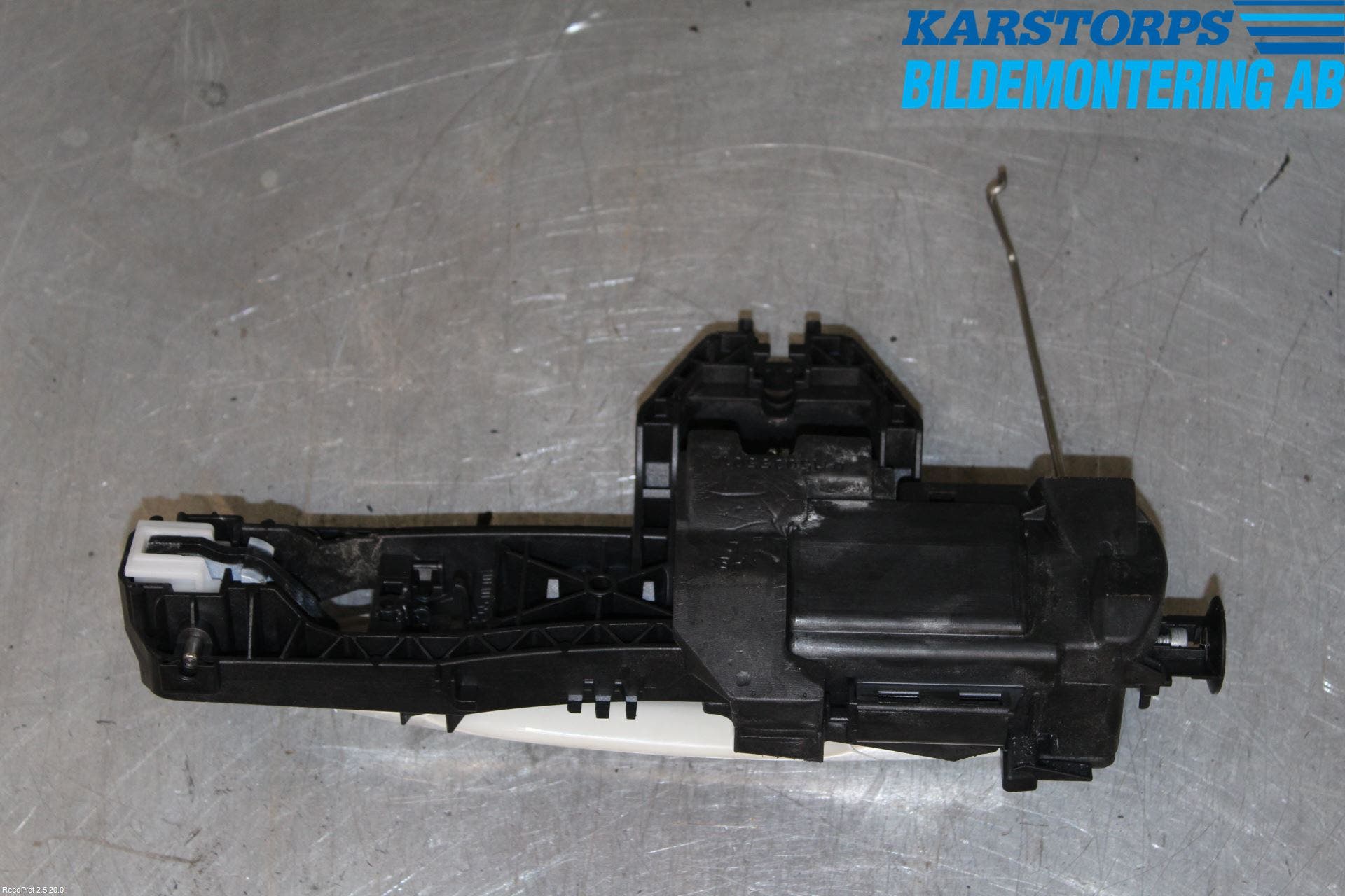 Mercedes-Benz MB GLA-KLASS (X156) 13-20 Dörrhandtag Yttre Vä