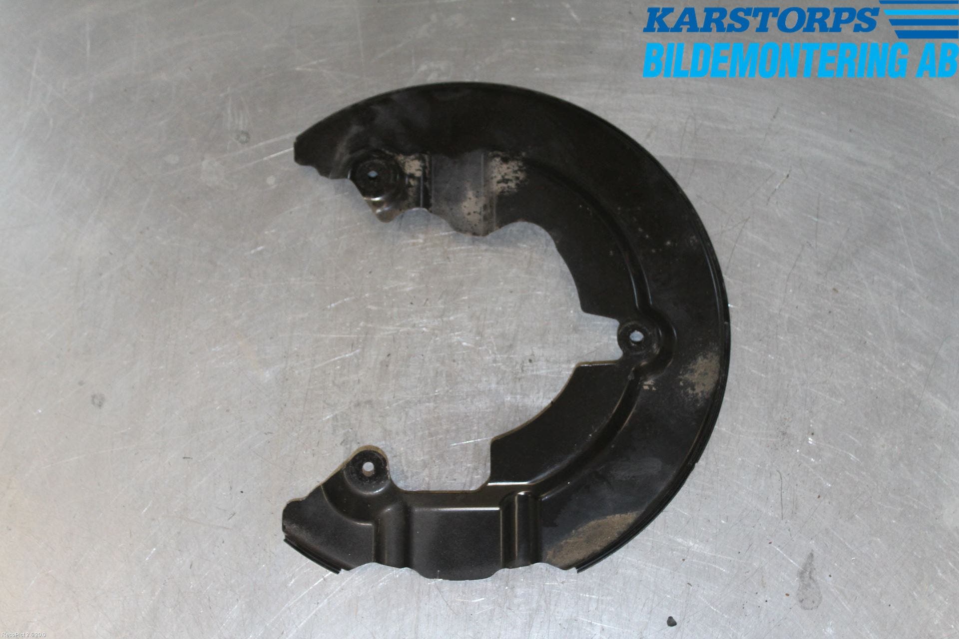 Volvo V40 12-19 Bromssköld Fram