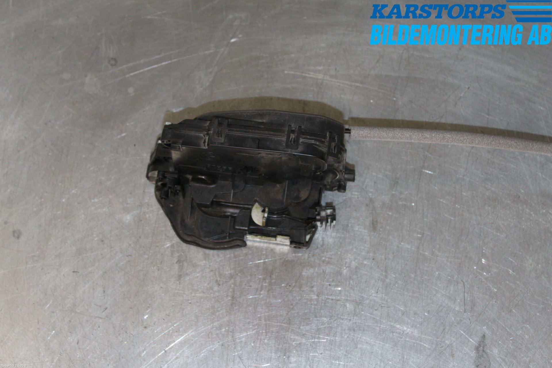 BMW 3 E90/91 SED/TOU 05-12 Låskista-Dörrlås