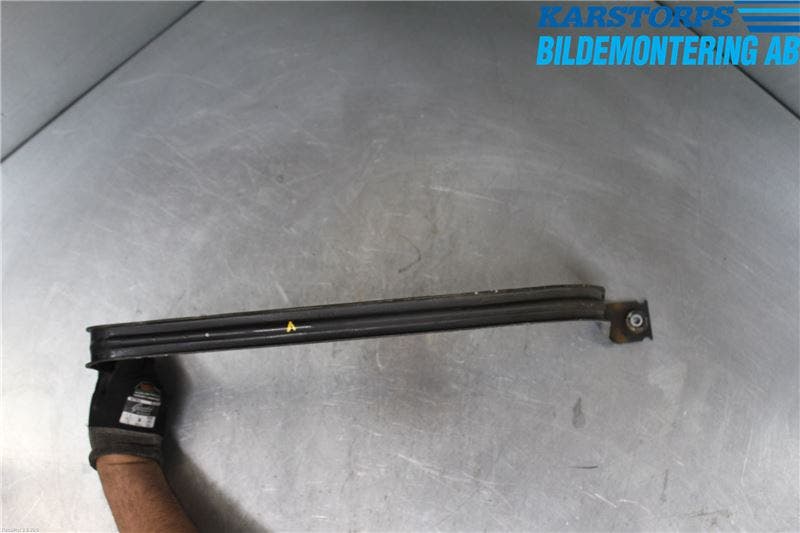 Mercedes-Benz MB GLA-KLASS (X156) 13-20 Bränsletanksband