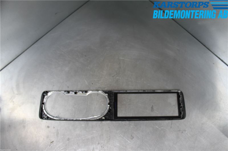 Mercedes-Benz MB E-KLASS (W213) 16-23 Instrumentsarg