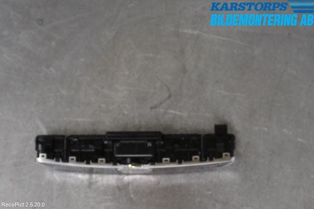 Mercedes-Benz MB E-KLASS (W213) 16-23 Strömställare Multifunktion