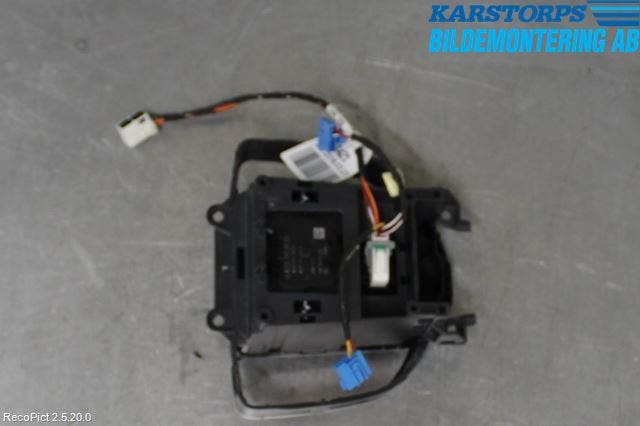 Mercedes-Benz MB E-KLASS (W213) 16-23 Strömställare Färddator