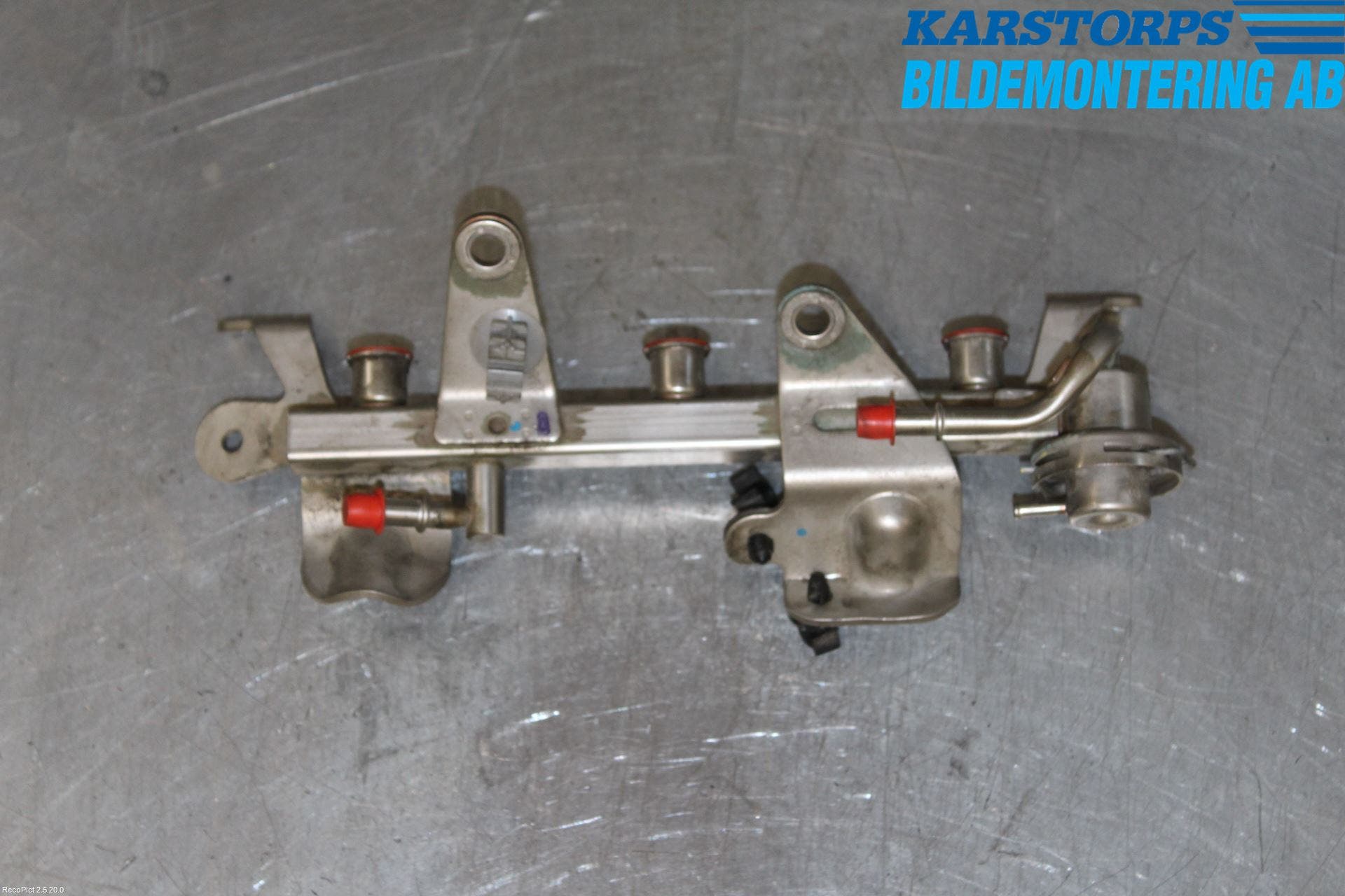 Dacia SANDERO/STEPWAY 13-20 Injspridarrör