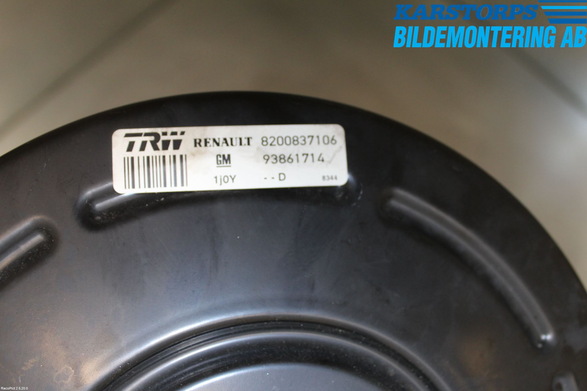 Renault TRAFIC   02-14 Bromsservo