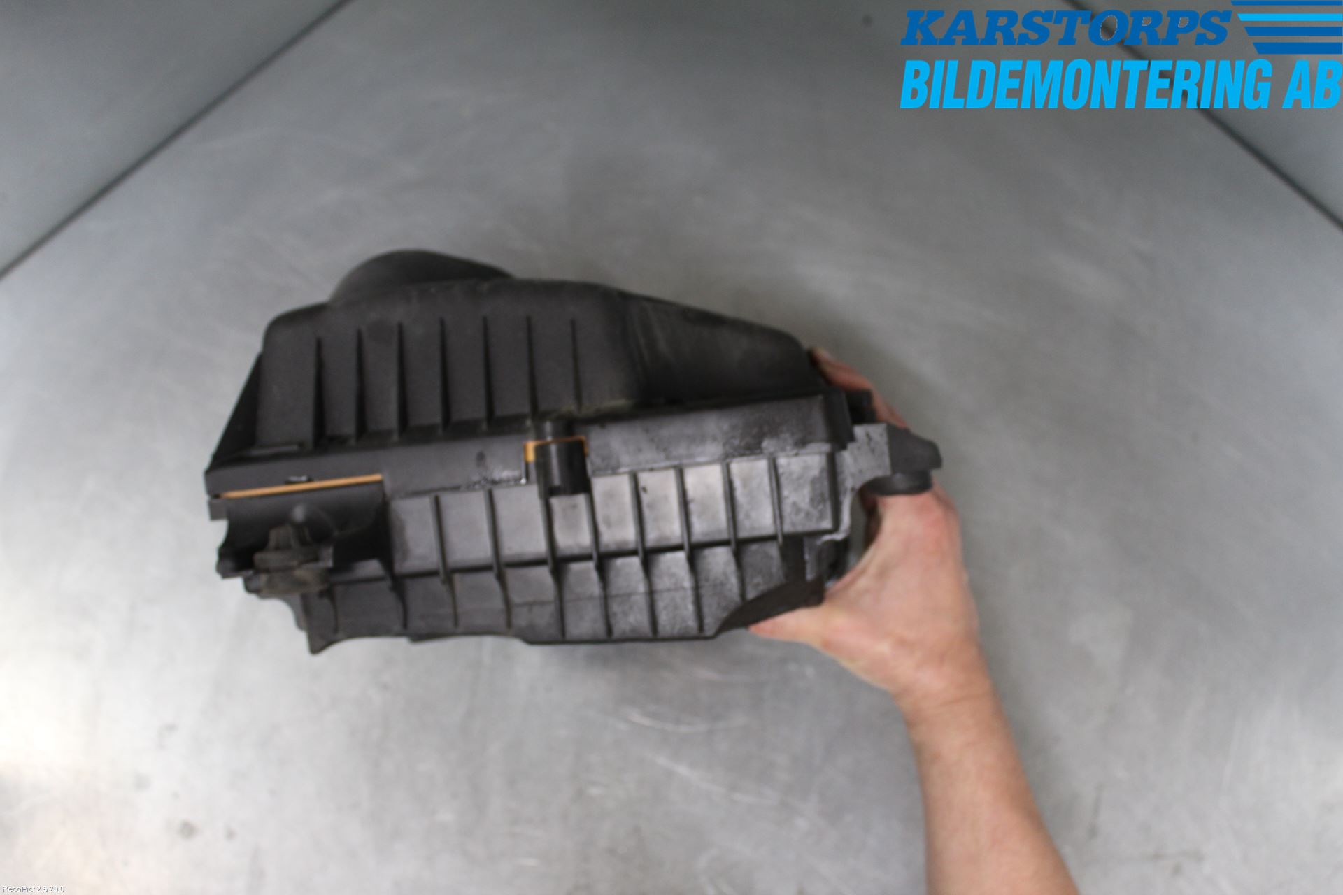 Renault TRAFIC   02-14 Luftrenare