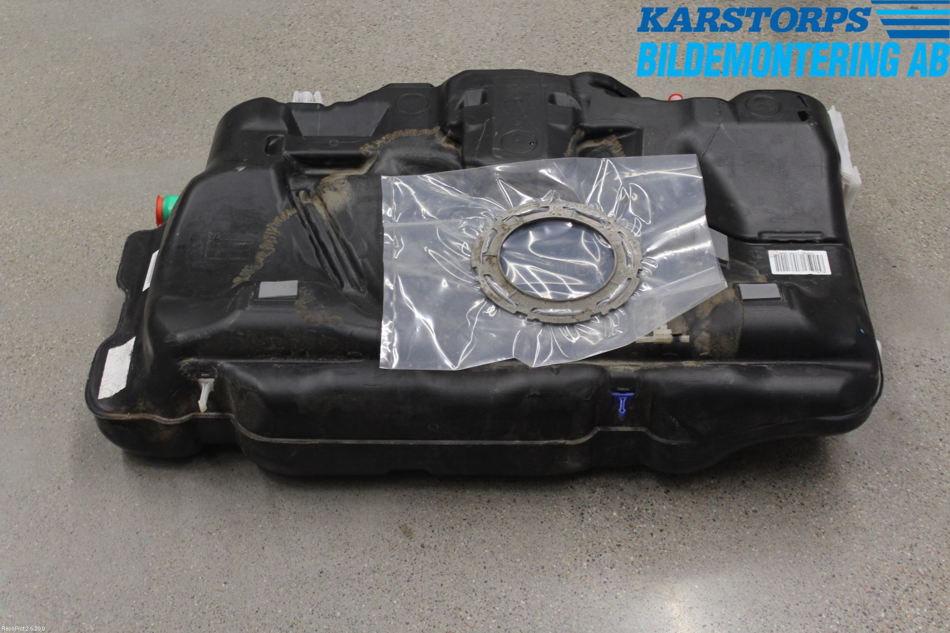 Mercedes-Benz MB GLA-KLASS (X156) 13-20 Bränsletank Insprutning