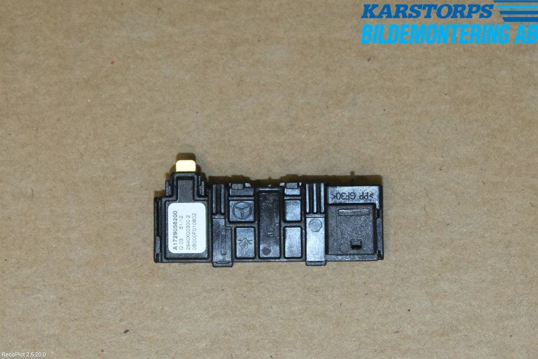 Mercedes-Benz MB E-KLASS (W212) 09-16 Ac Innertemperatur Sensor