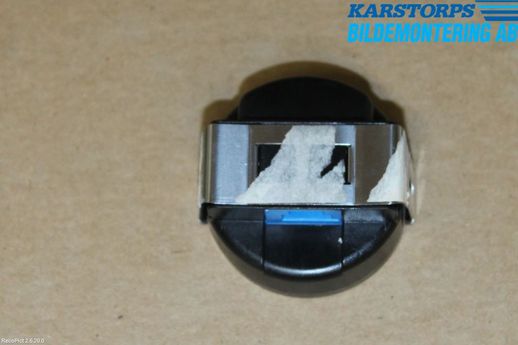 Mercedes-Benz MB E-KLASS (W212) 09-16 Regnsensor