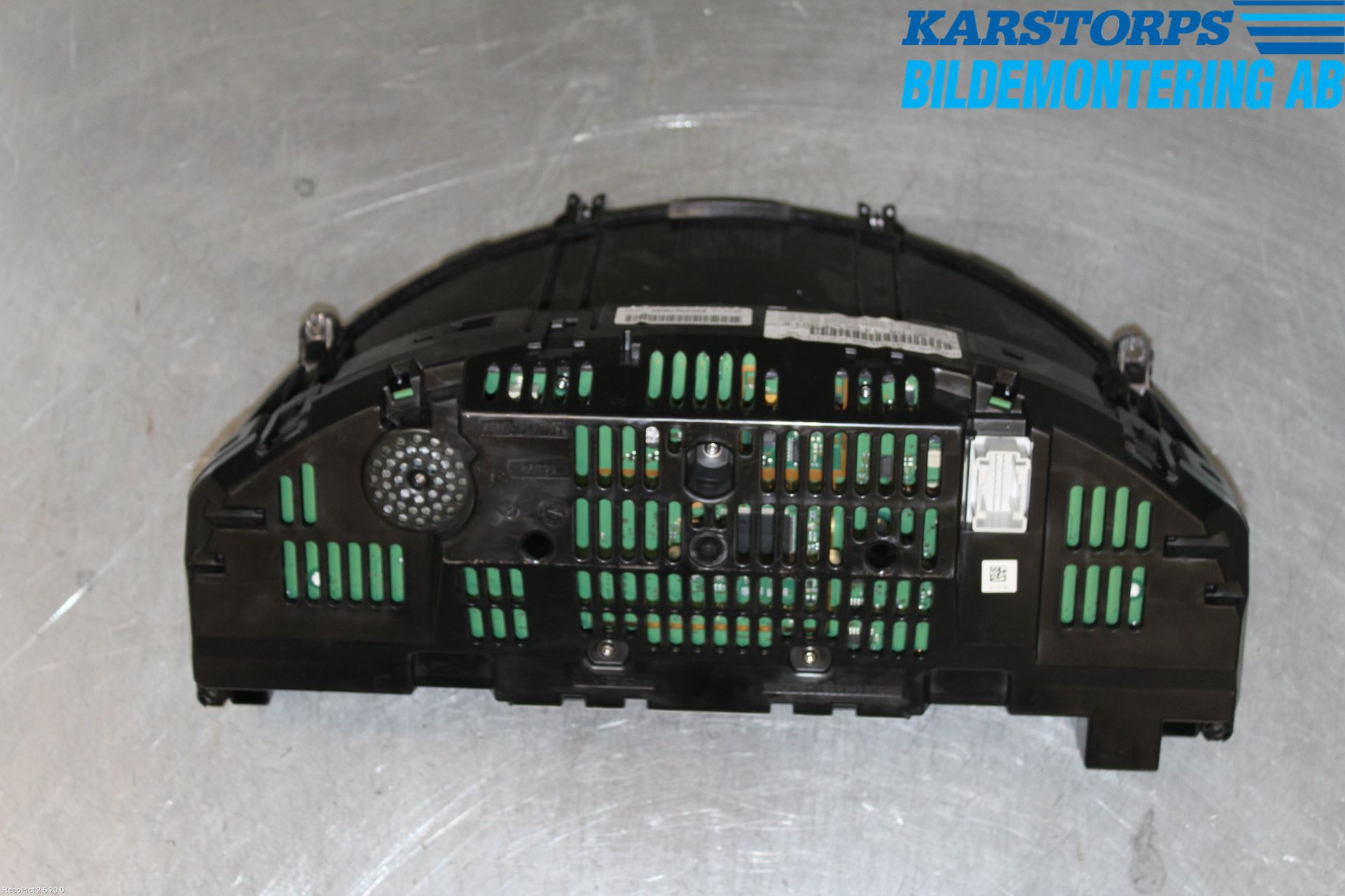 Mercedes-Benz MB E-KLASS (W212) 09-16 Instrument Komb