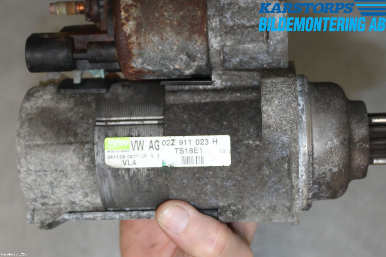 Volkswagen VW CADDY      04-10 Startmotor Diesel