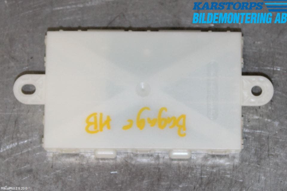 Mercedes-Benz MB E-KLASS (W213) 16-23 Styrenhet Centrallås