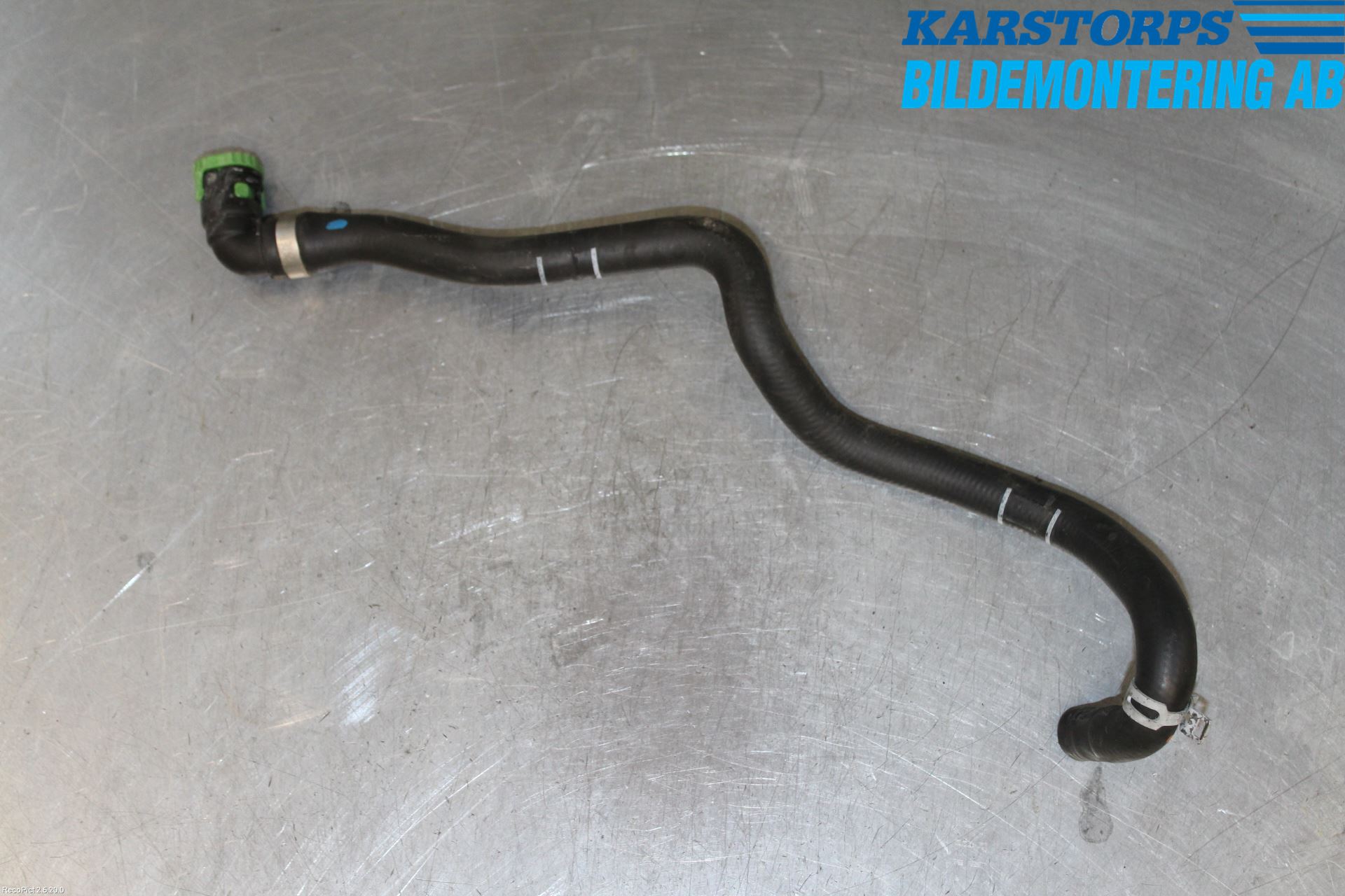 Volvo V40 12-19 Kylarslang