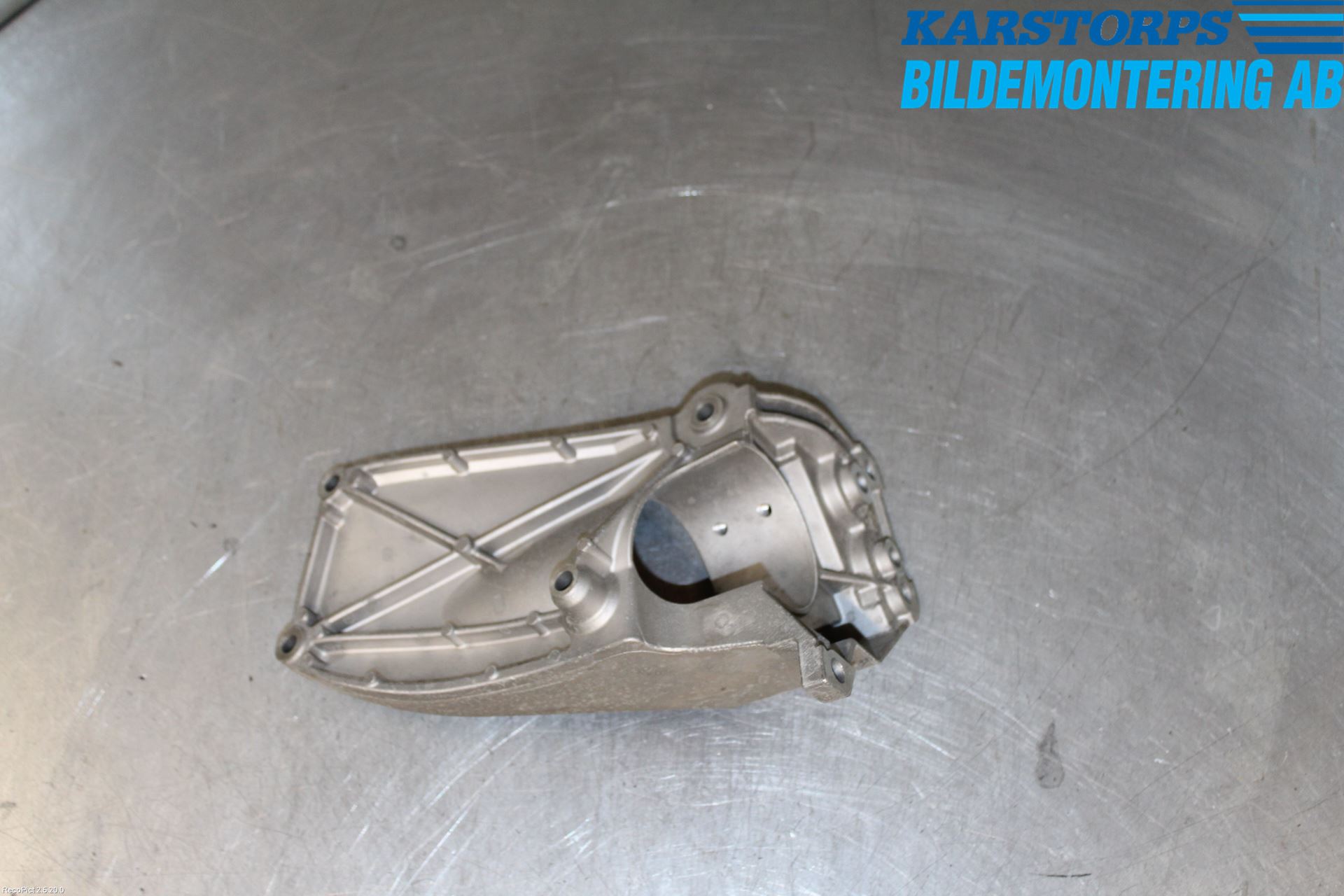 Volvo V40 12-19 Motorfäste