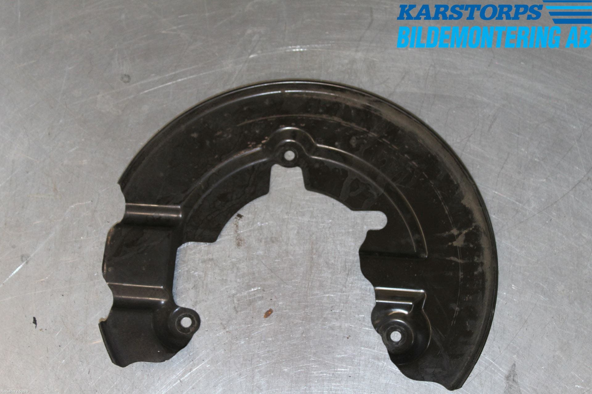 Volvo V40 12-19 Bromssköld Fram