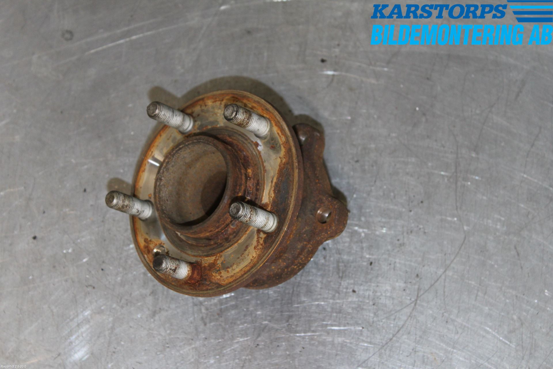 Volvo V40 12-19 Nav Bak