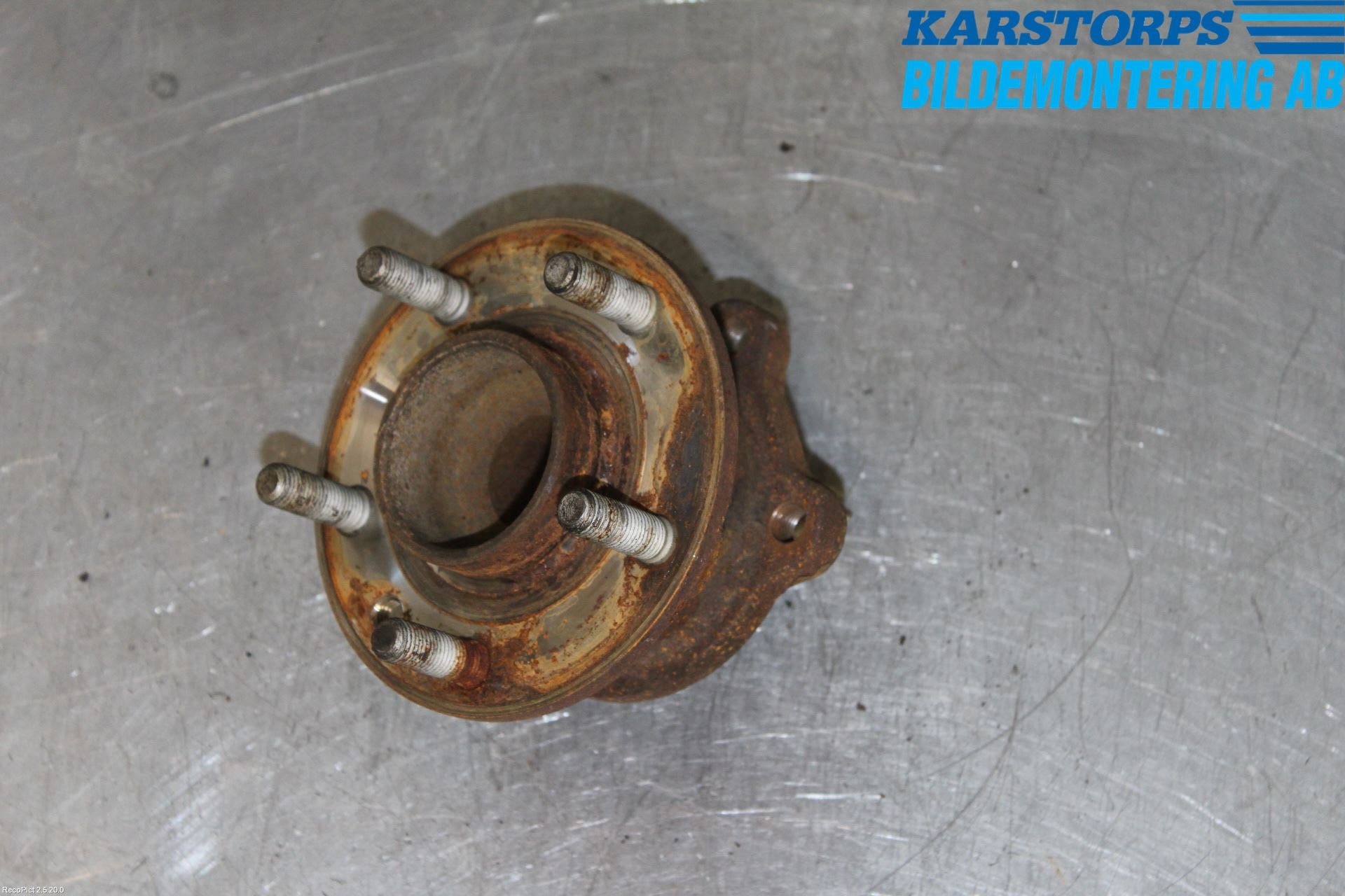 Volvo V40 12-19 Nav Bak