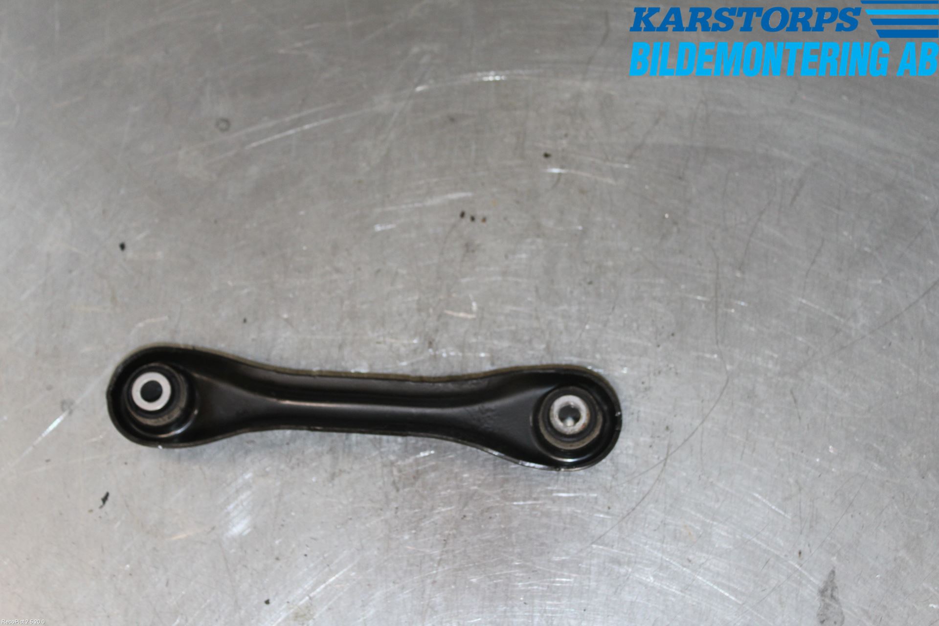 Volvo V40 12-19 Momentstag Bak