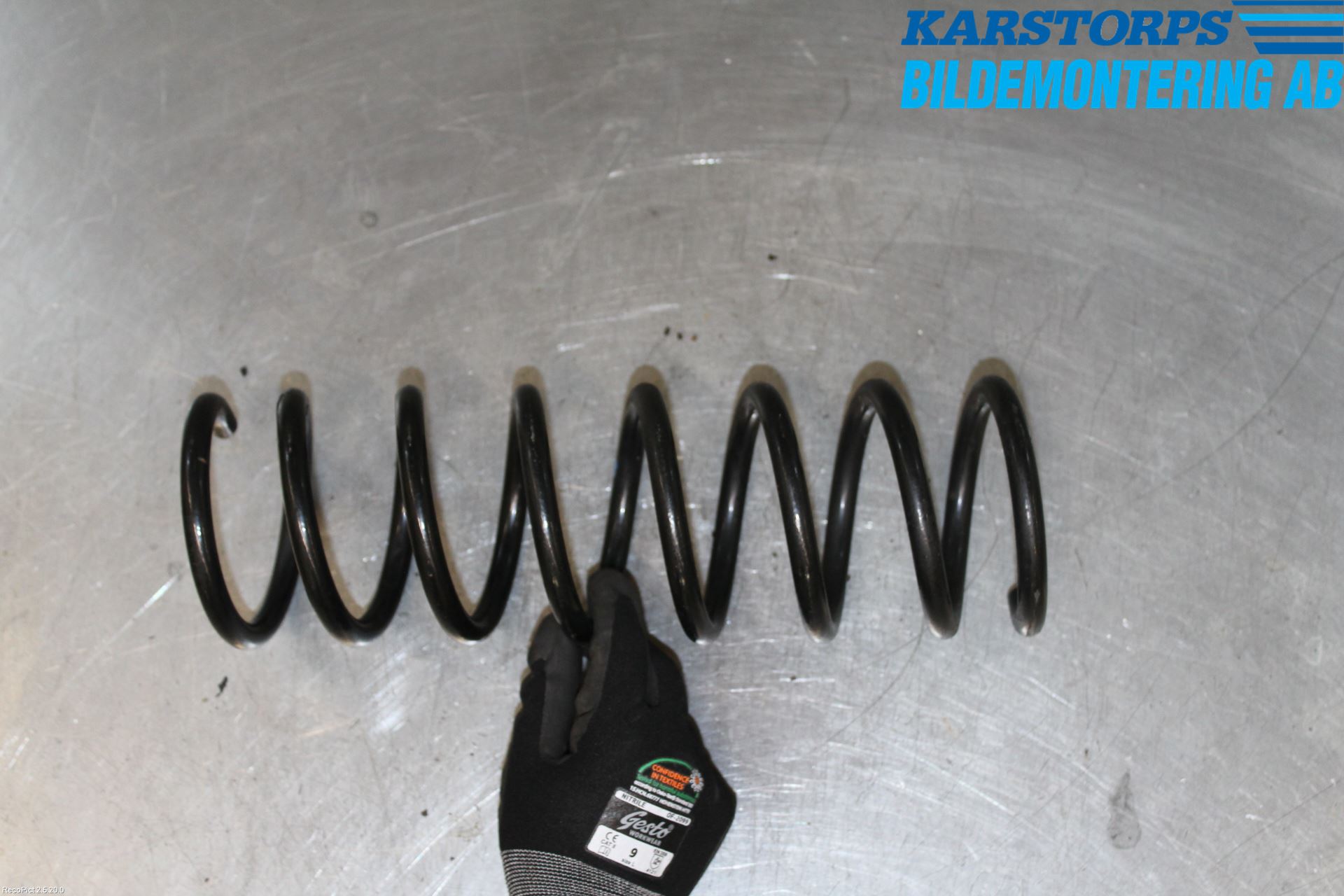 Volvo V40 12-19 Fjäder Bak