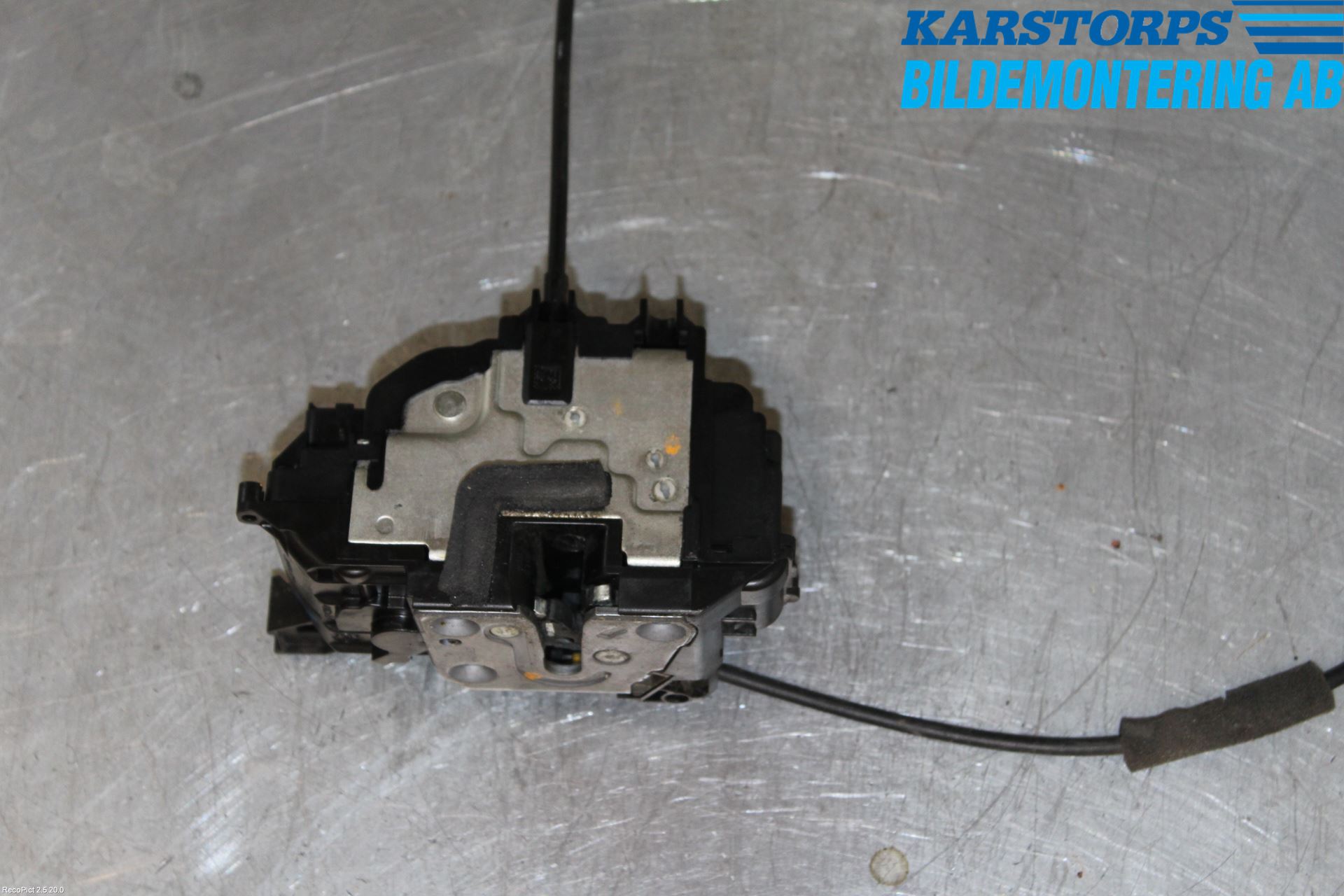 Renault CLIO III  06-09 Låskista-Dörrlås