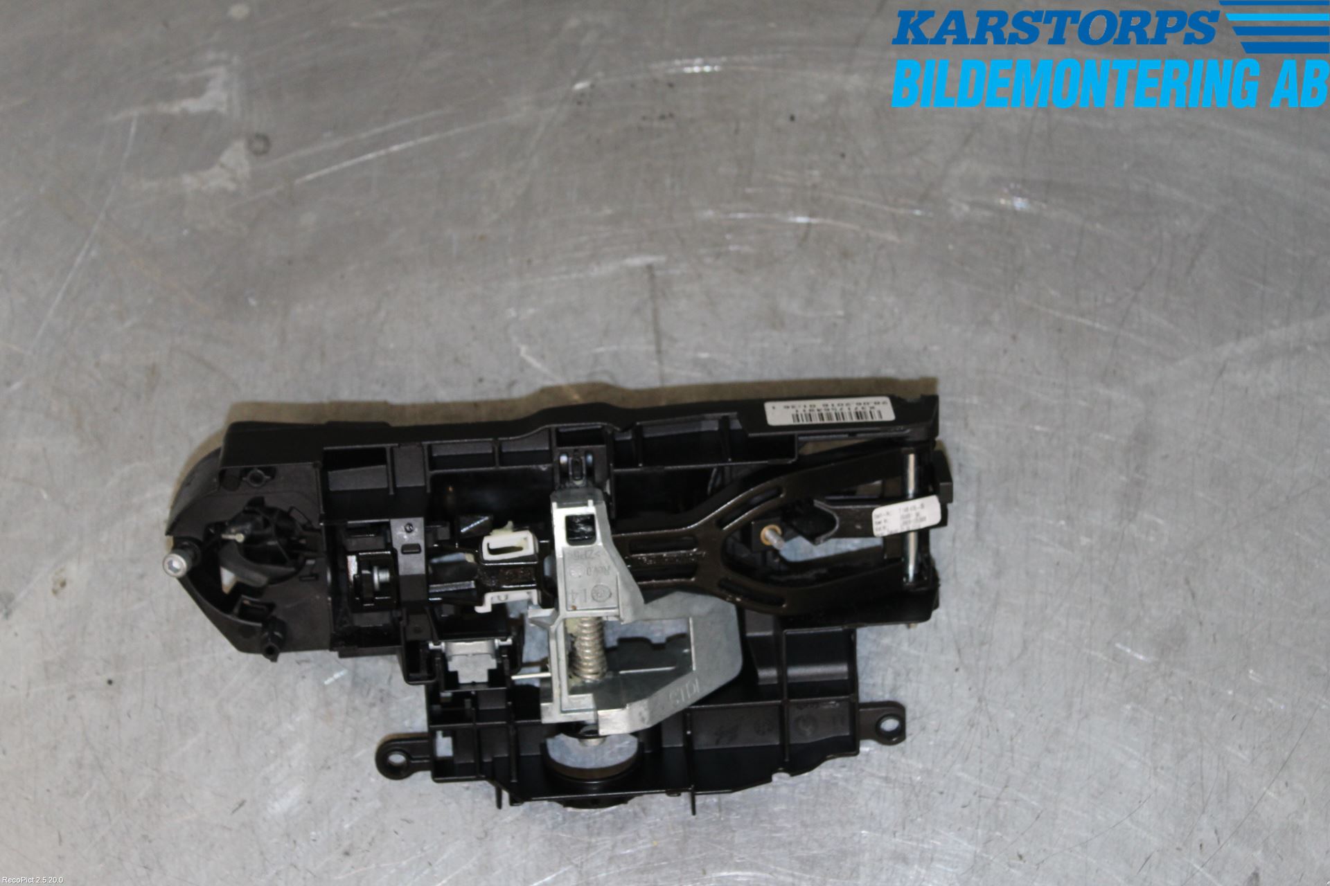 BMW 5 F10/F11/F18 09-17 Dörrhandtag Yttre Vä