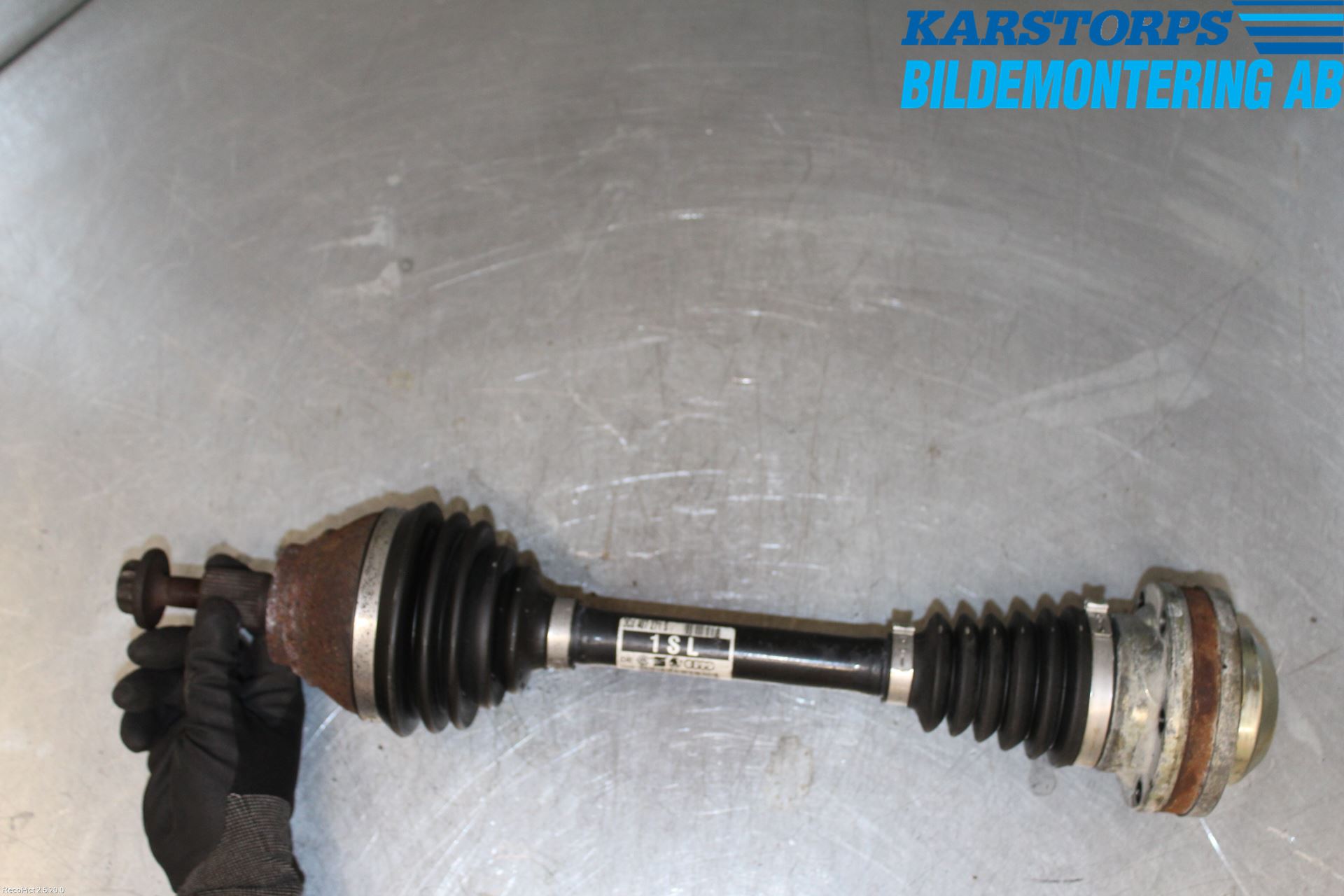 Volkswagen VW PASSAT CC 08-16 Drivaxel Fram Vänster