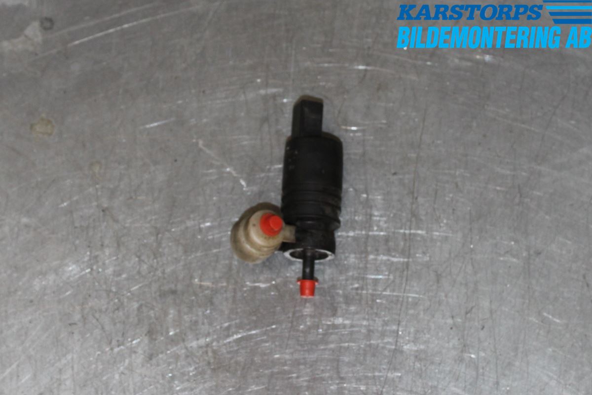 Volkswagen VW GOLF V 04-09 Spolarpump Vindruta
