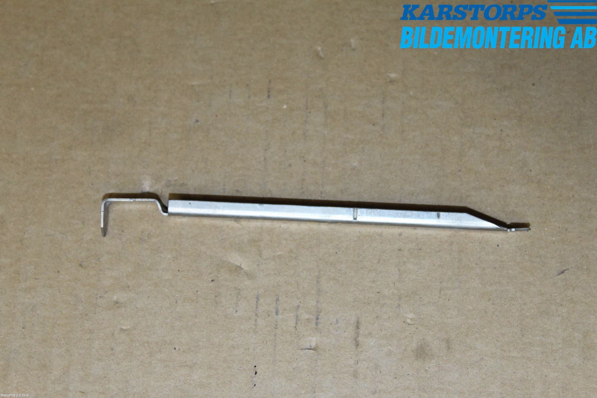 Volvo V50 04-07 Strålkast Fästsarg