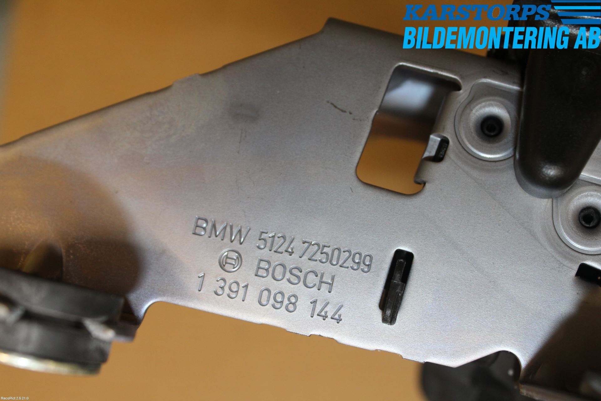 BMW 5 F10/F11/F18 09-17 Låskista Baklucka