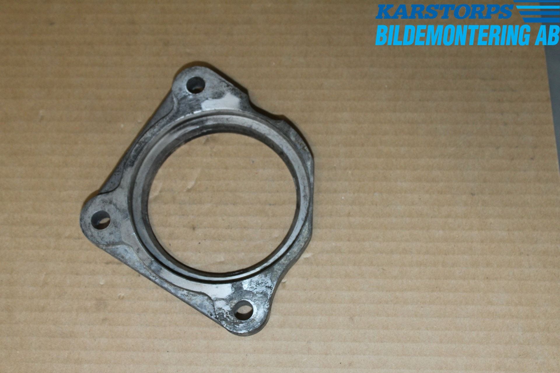 Volkswagen VW LT II 97-06 Vevaxel Packboxhållare