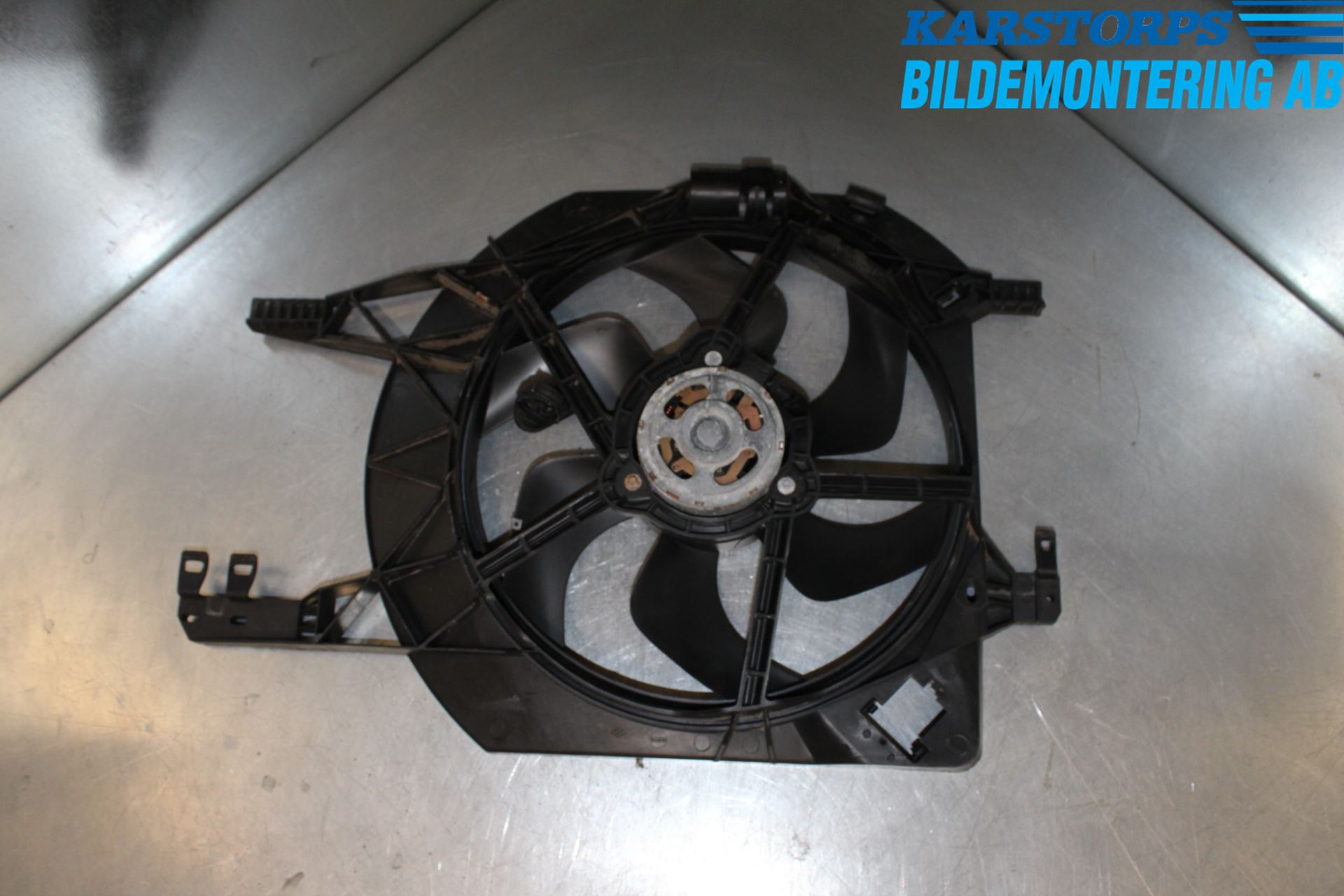 Renault TRAFIC   02-14 Kylfläkt El