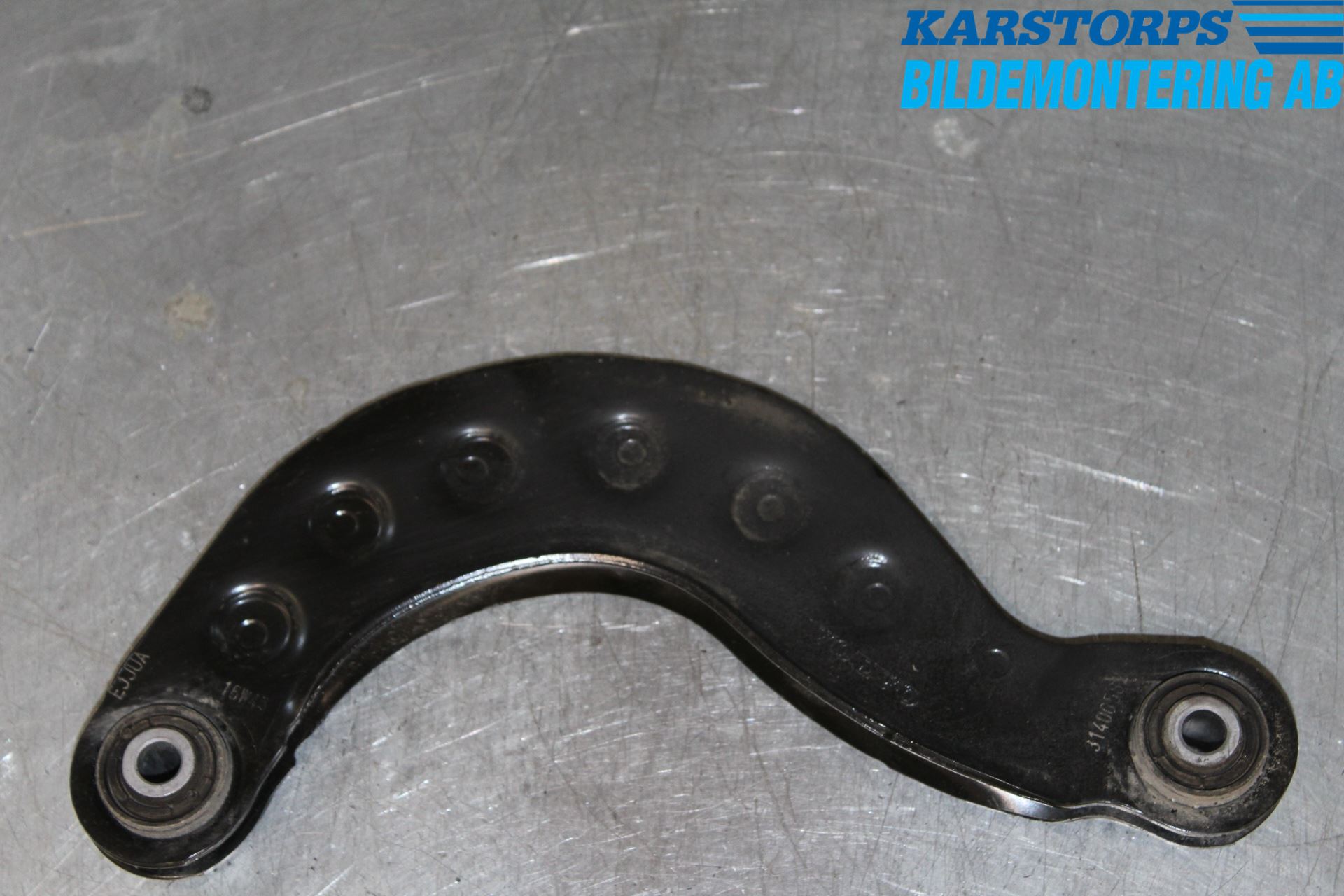 Volvo V40 12-19 Bärarm Bak Höger