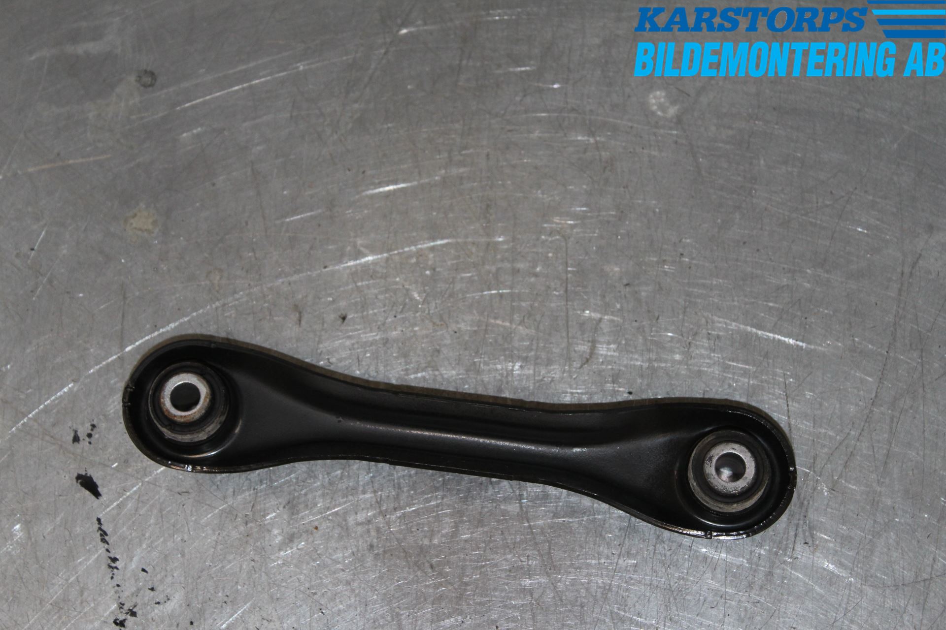 Volvo V40 12-19 Momentstag Bak