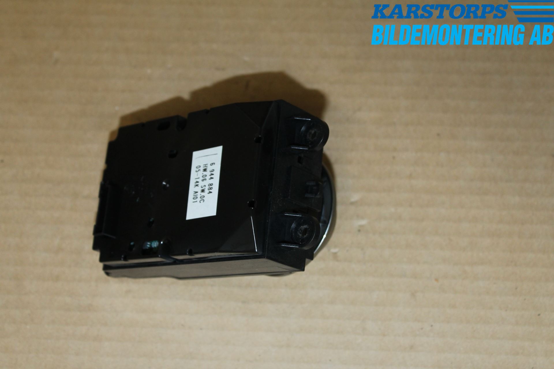 BMW 5 E60/61 Sed/Tou 02-10 Strömställare Färddator