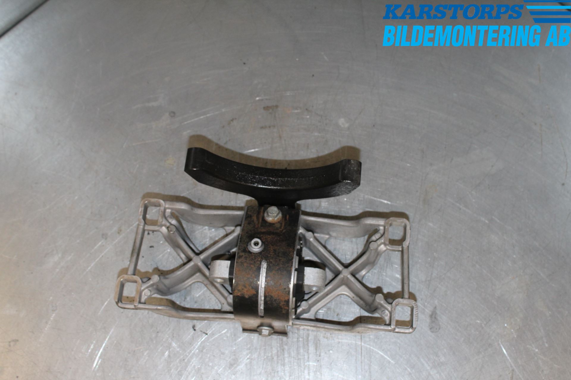 Jaguar XK/XKR 06-14 Växellådsfäste