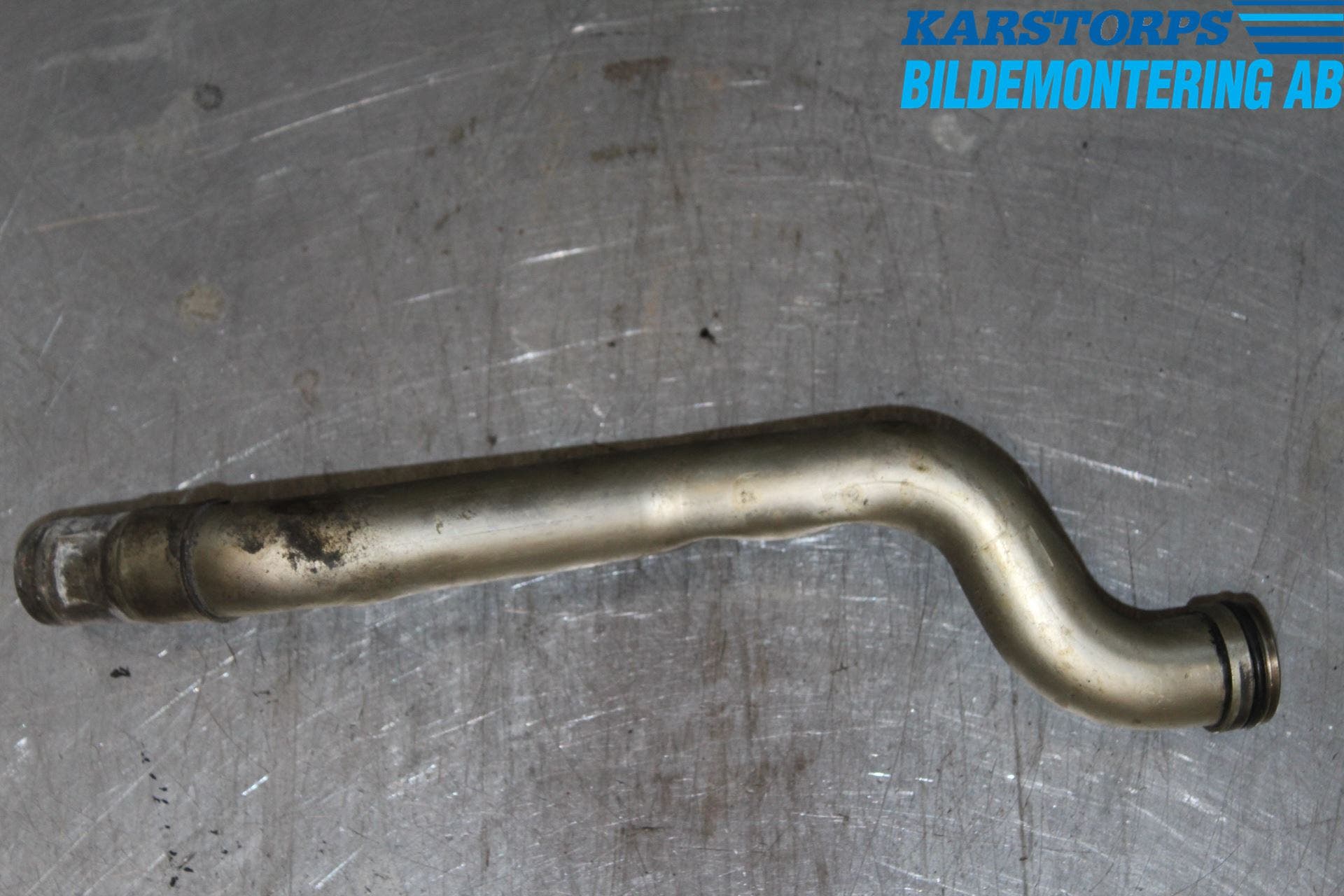 Volvo S80 07-13 Kylarslang Fäst På Motor