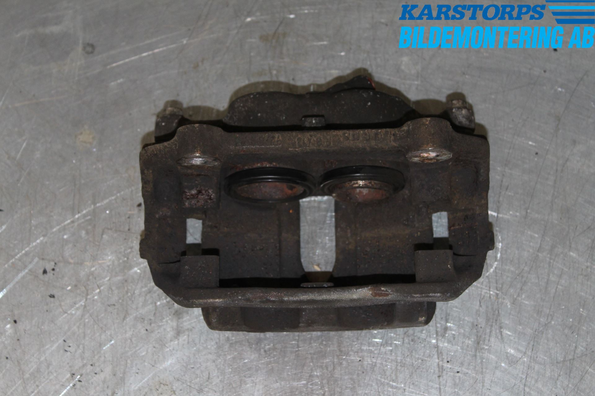 Renault TRAFIC   02-14 Bromsok Fram Höger