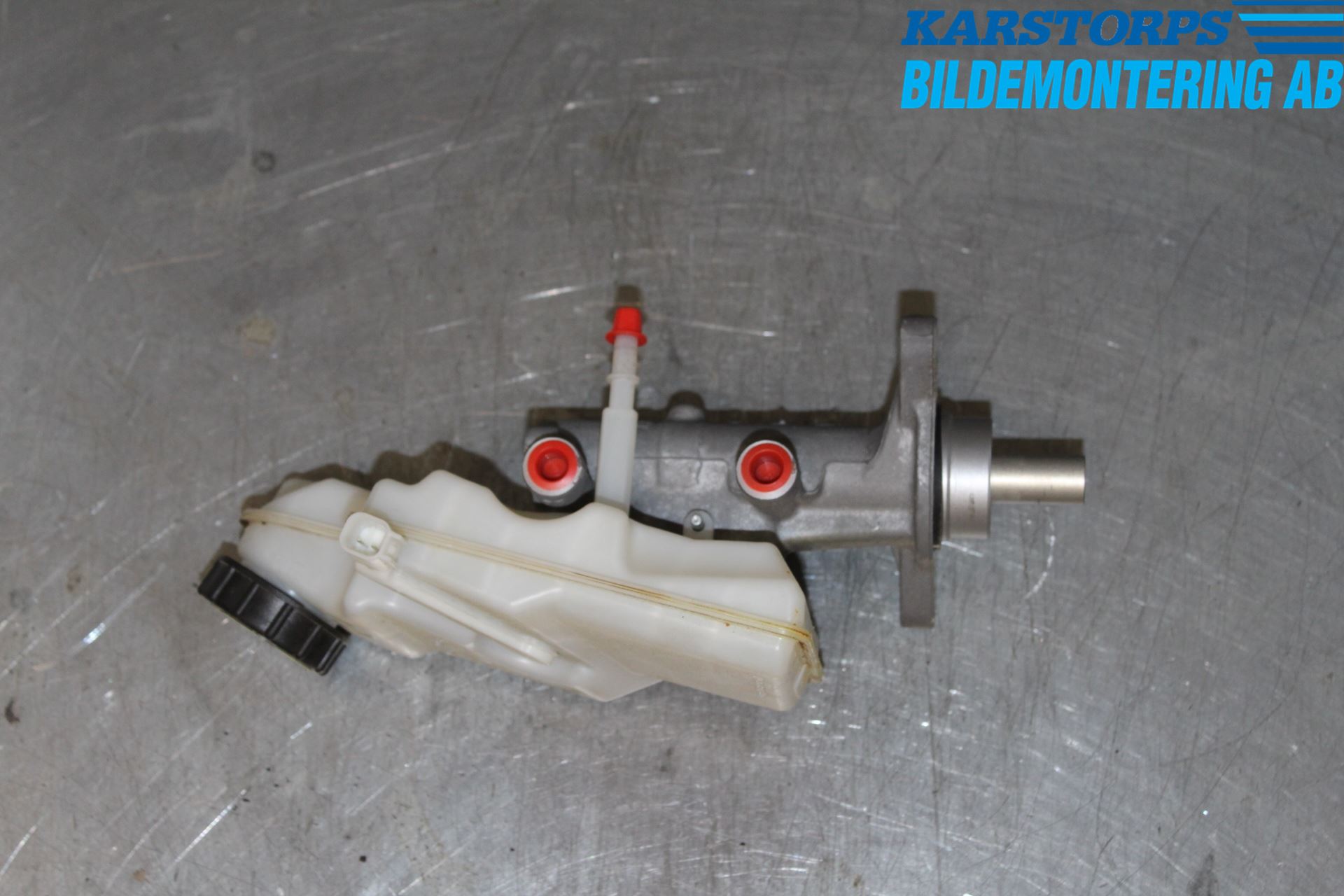 Volvo V40 12-19 Broms Huvudcylinder