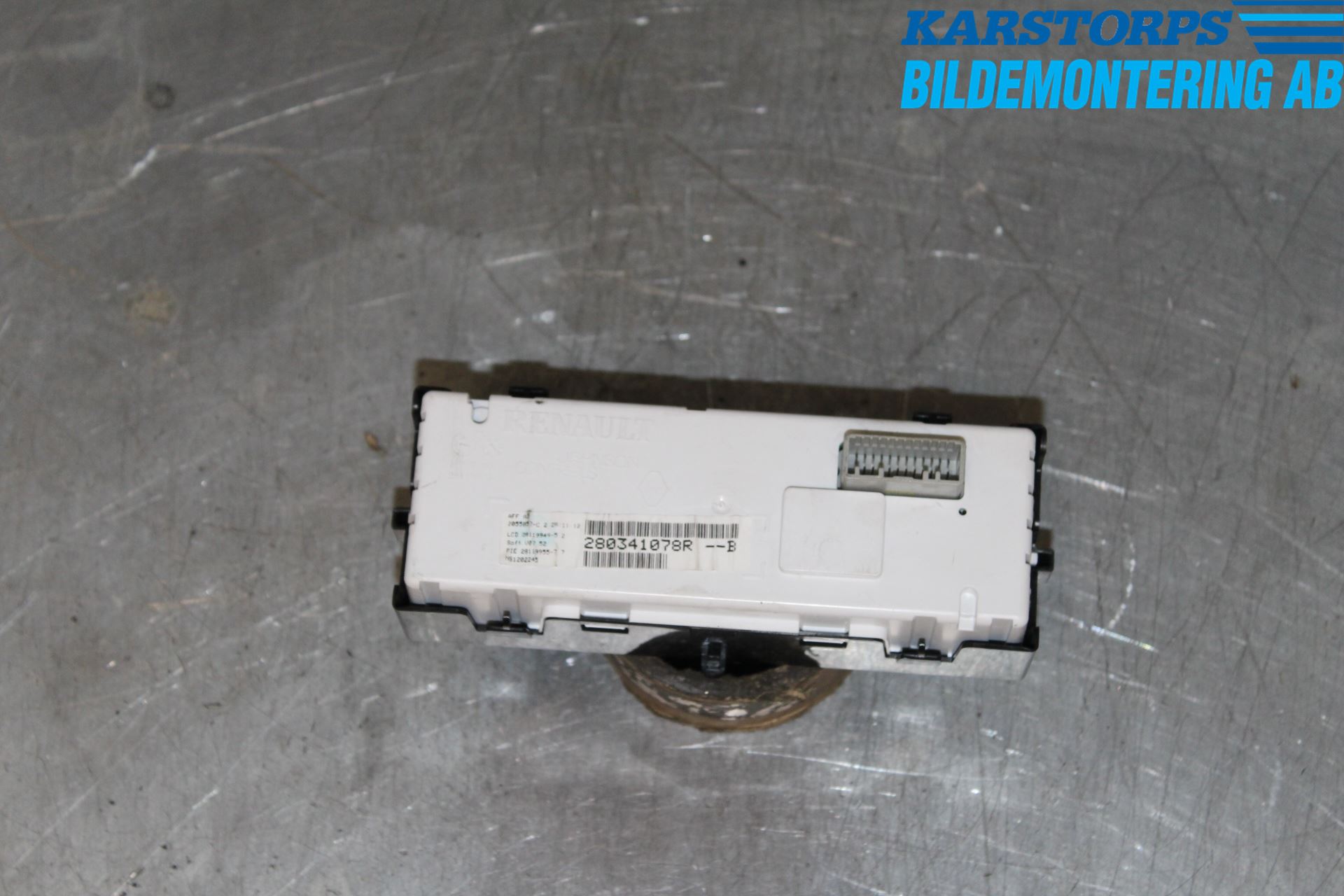 Renault TRAFIC   02-14 Kontrolldisplay