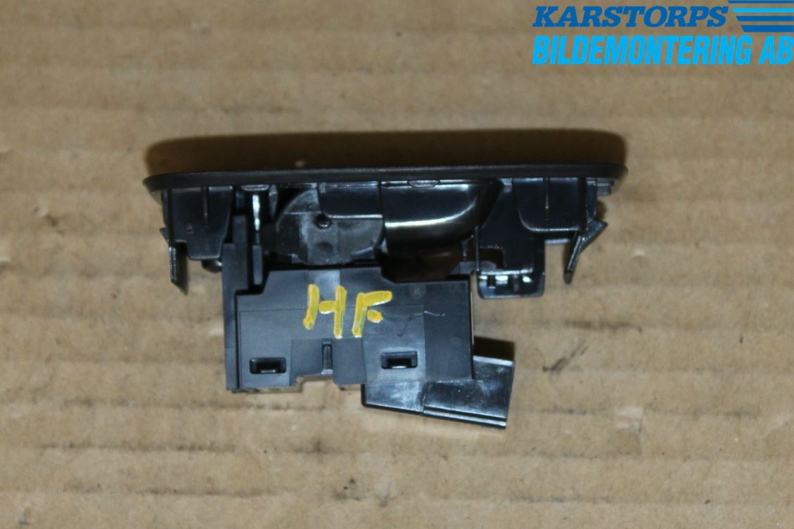 Volvo V40 12-19 Strömställare Elhiss