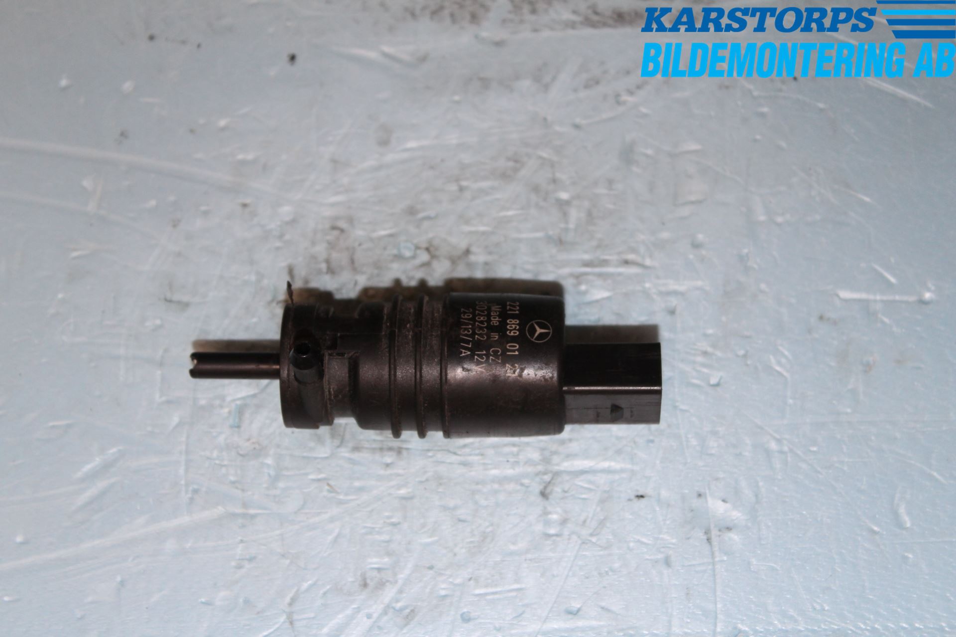 Mercedes-Benz MB E-KLASS (W212) 09-16 Spolarpump Vindruta