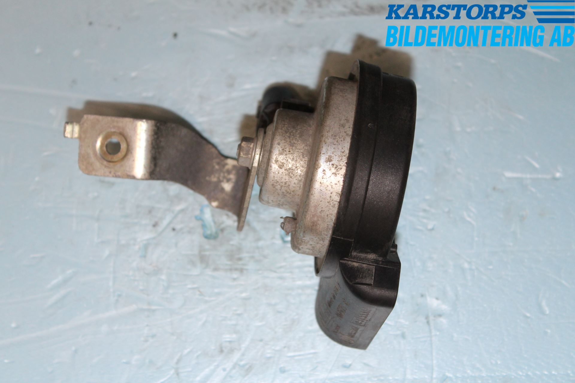 Mercedes-Benz MB E-KLASS (W212) 09-16 Signalhorn