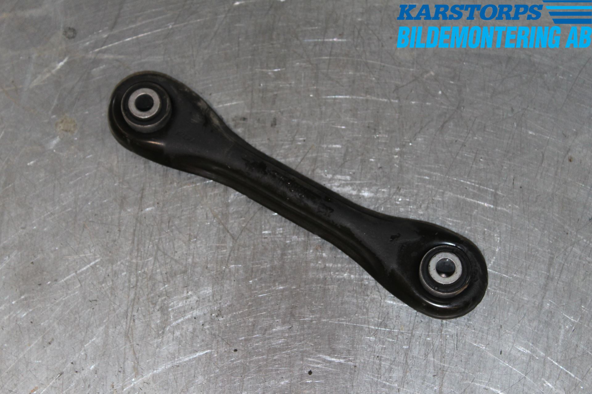 Volvo V40 12-19 Momentstag Bak