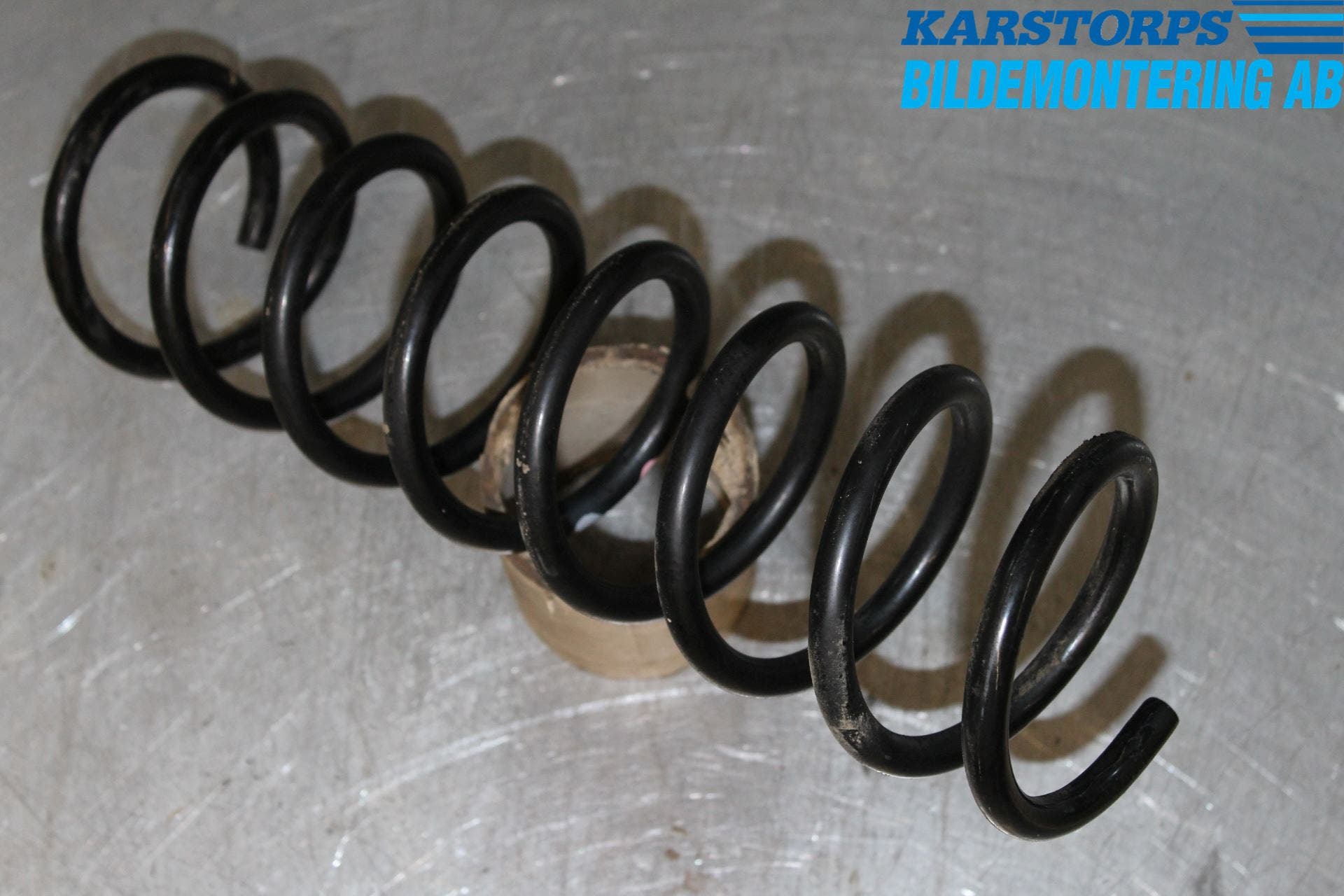 Volvo V40 12-19 Fjäder Bak