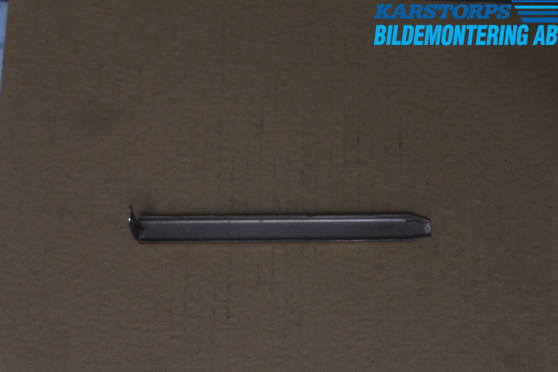 Volvo S40 04-07 Strålkast Fästsarg