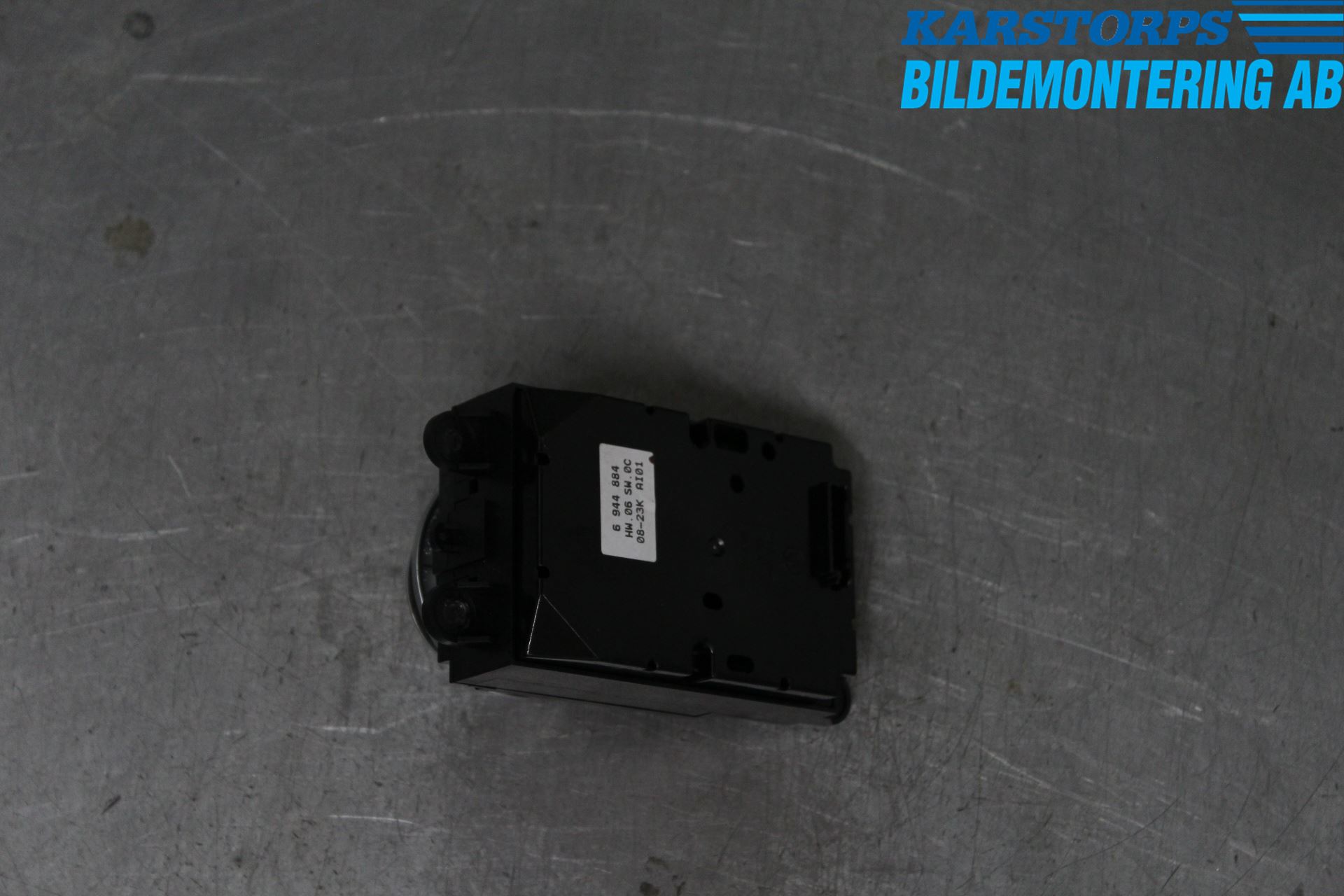 BMW 5 E60/61 Sed/Tou 02-10 Strömställare Färddator