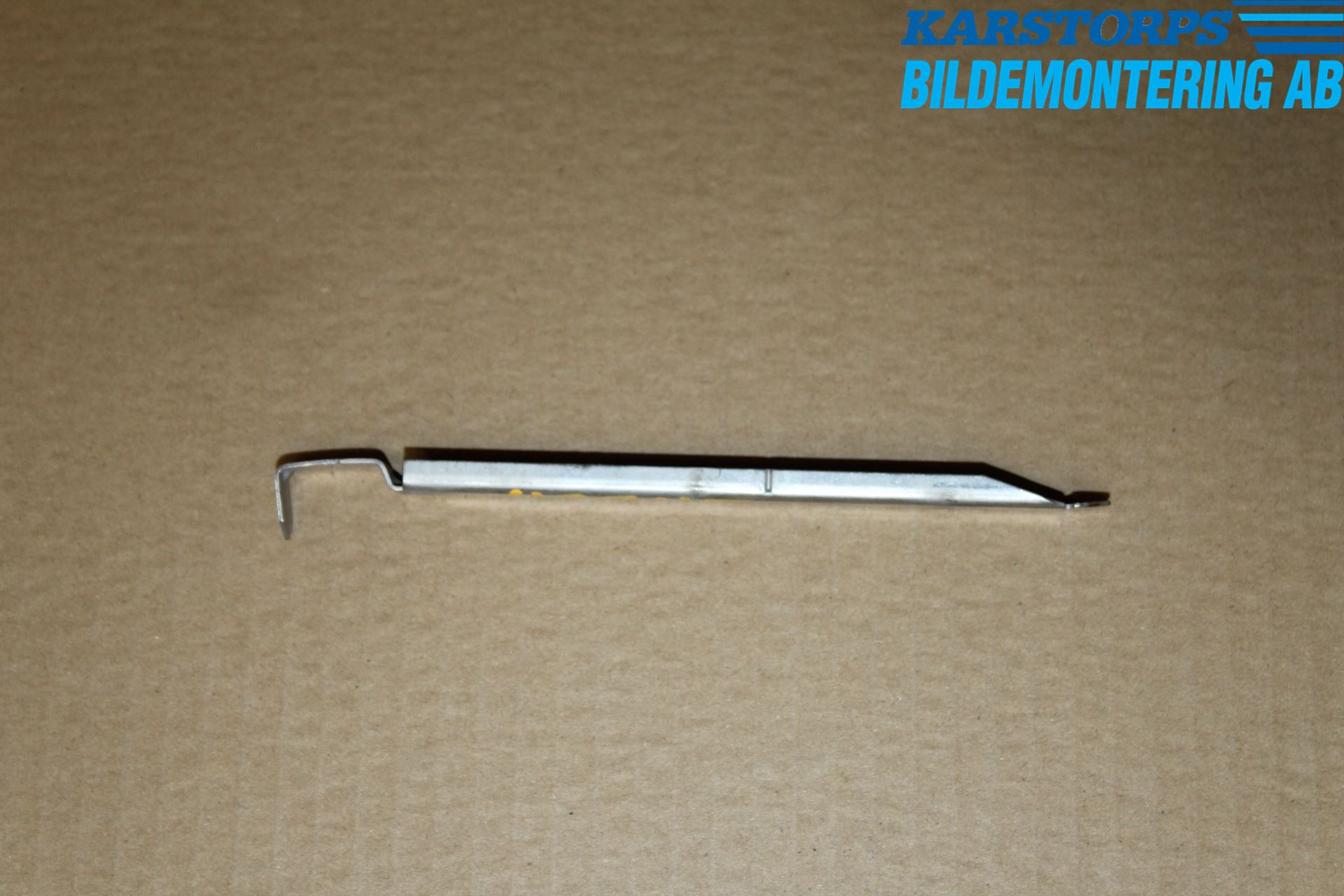 Volvo V50 04-07 Strålkast Fästsarg